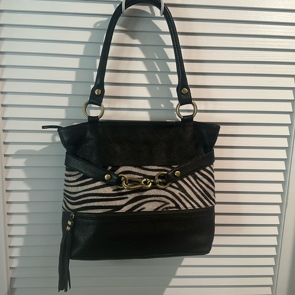 NWOT INNUE Italian Made Pebble Leather with Zebra Fur and Brass Hardware Tote.